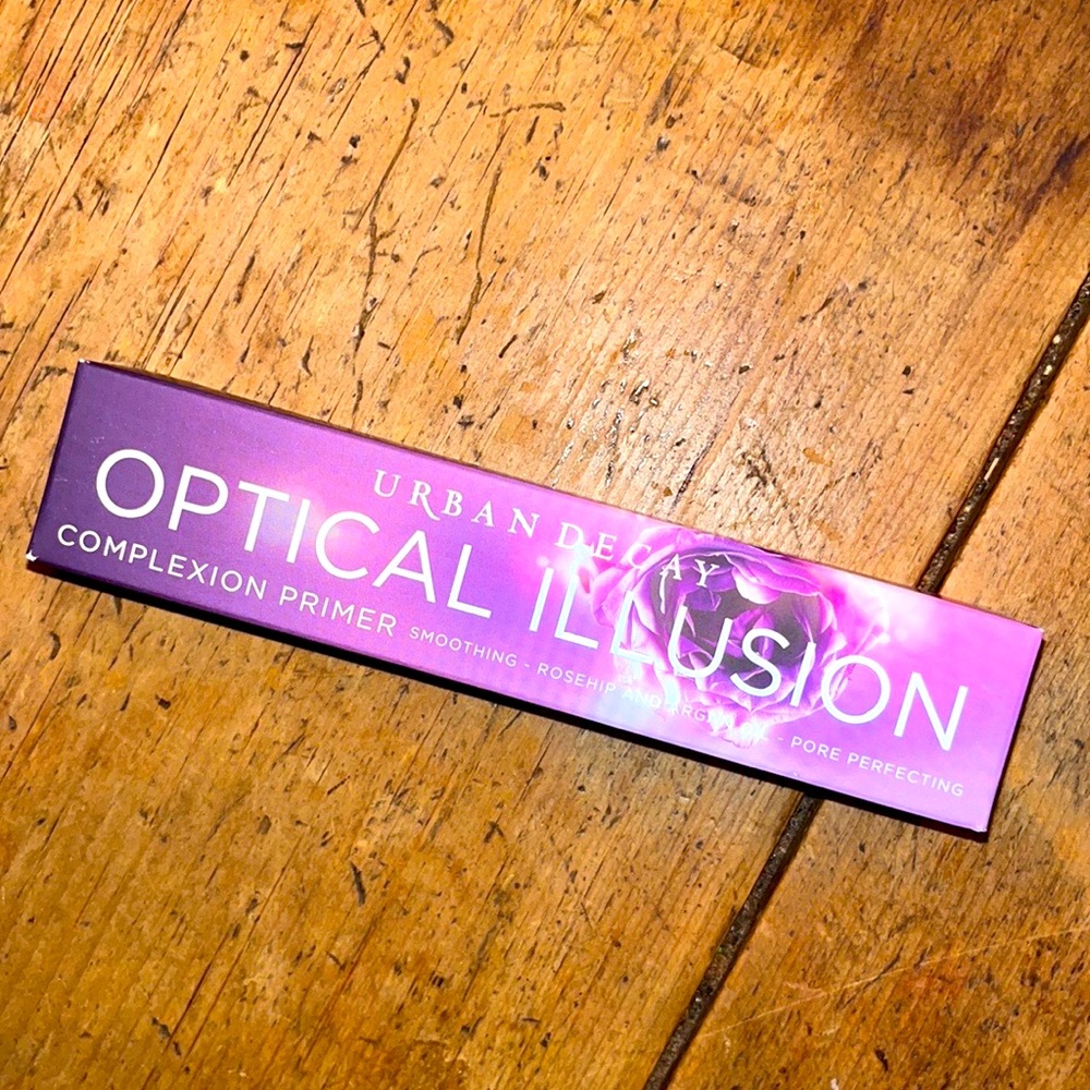 Makeup primer Urban decay.  Full size.